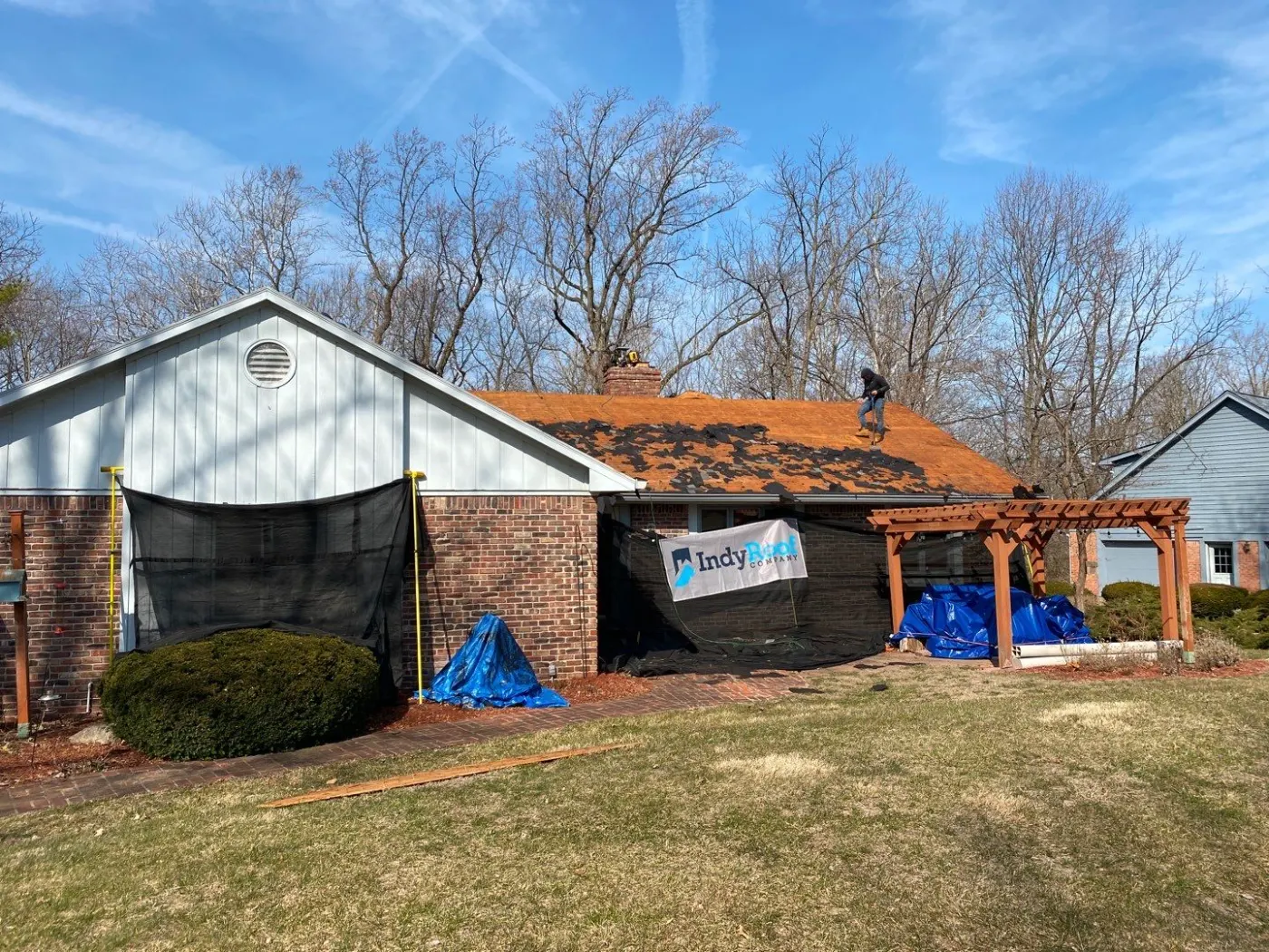 Trim and flashing detail on a Saxony siding job